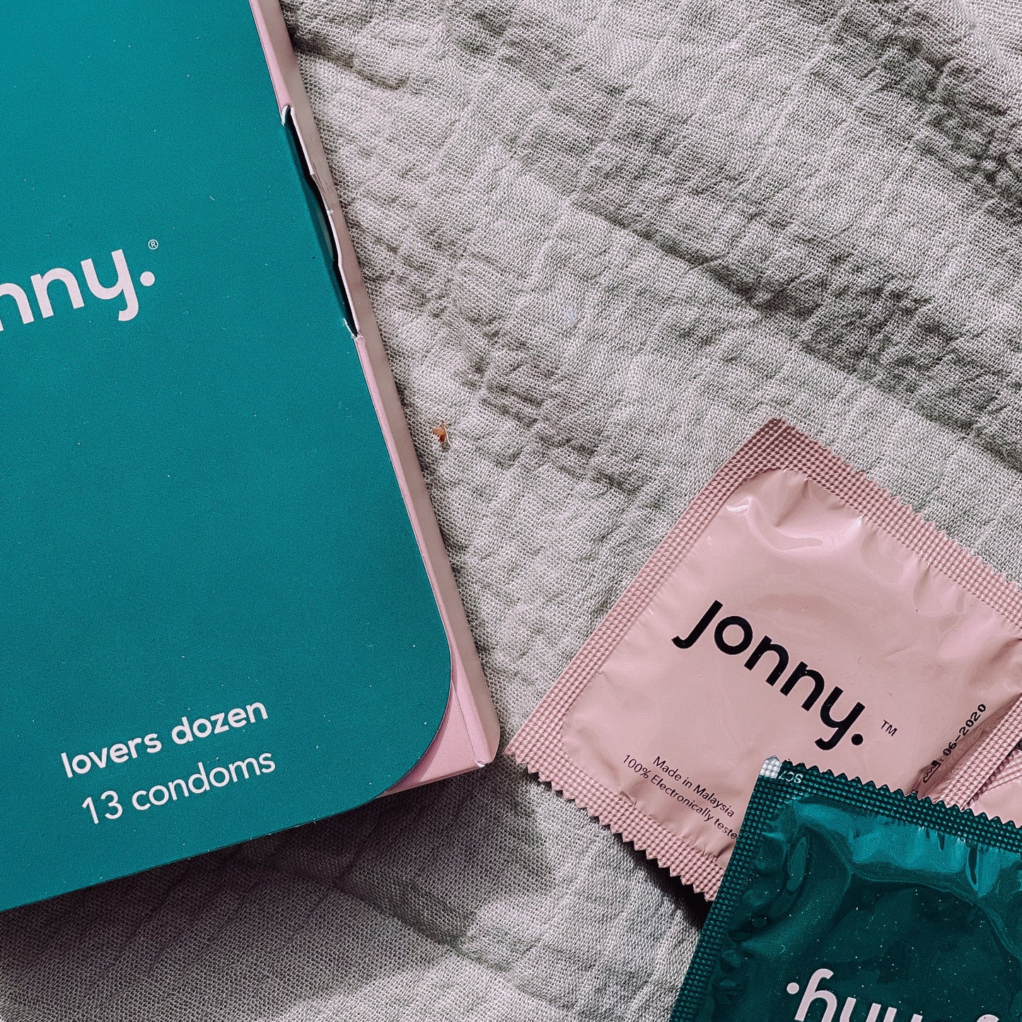 Jonny Condoms Lovers Dozen